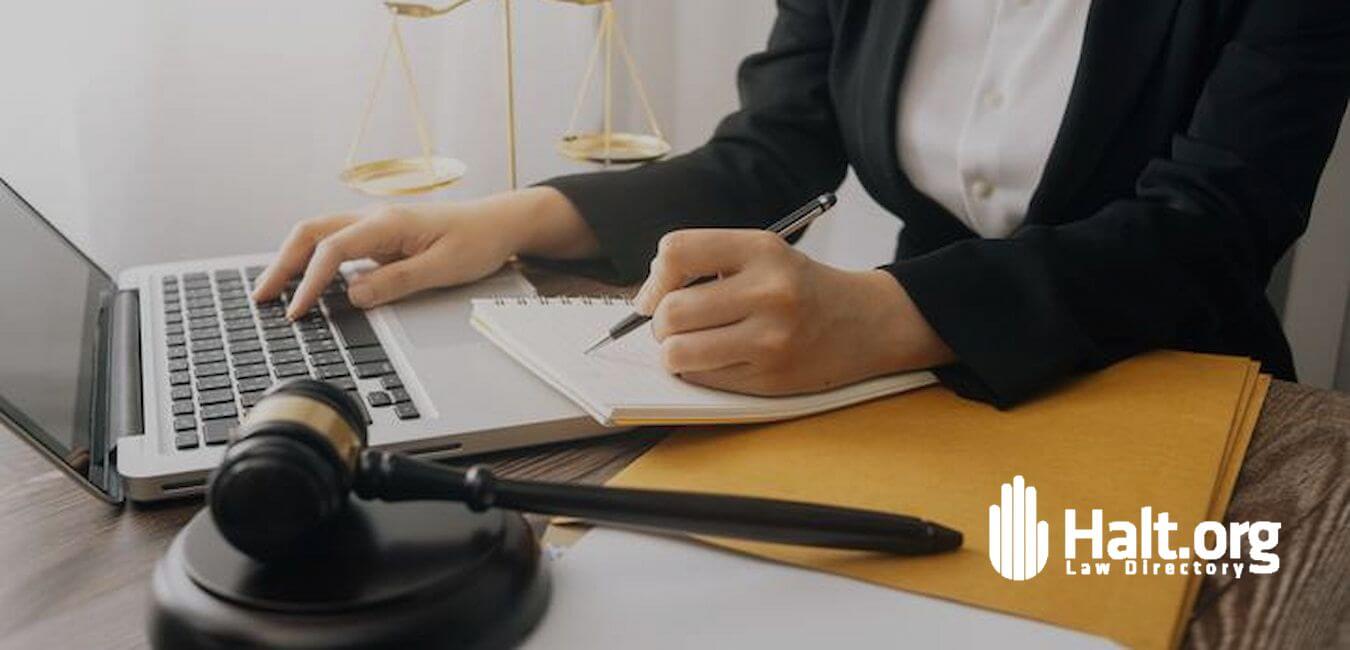 Why Every Company Needs A Lawyer In Today's Economy